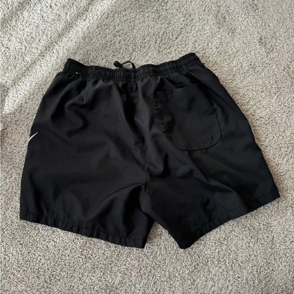 Men’s Nike Black Shorts - Picture 3 of 3